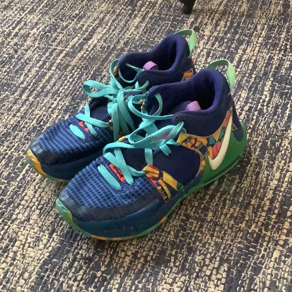 Nike LeBron’s